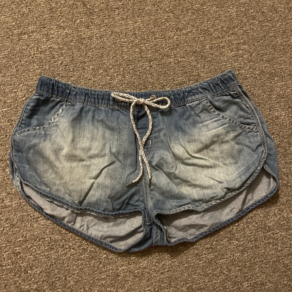 Roxy Impossible Denim tie waist shorts size xl